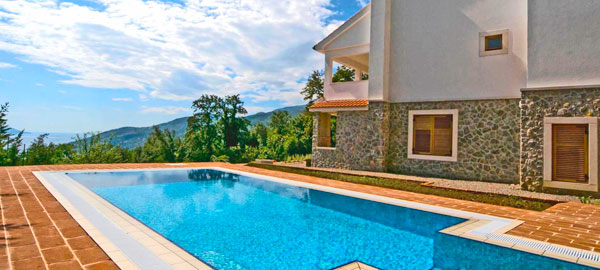 Villa with view in Ičići in Opatija region