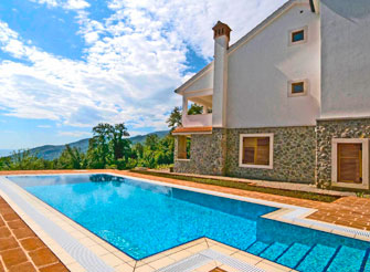 Villa with swimming pool above Ičići - Opatija region