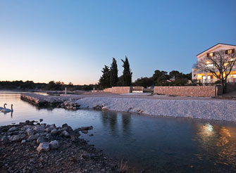 Luxury beach villa near Pirovac in Šibenik region