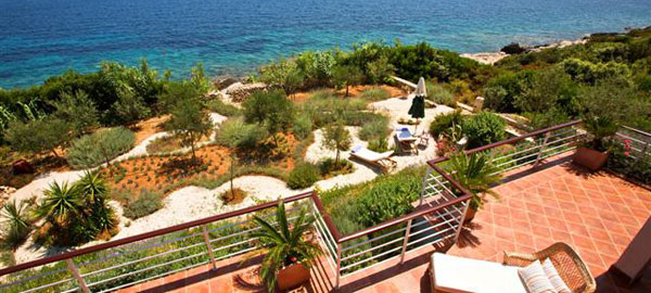 Exceptional Mediterranean style villa with stunning panoramic sea views