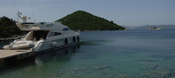 Fairline Squadron 55 - Luxury Yacht Charter Dubrovnik Croatia