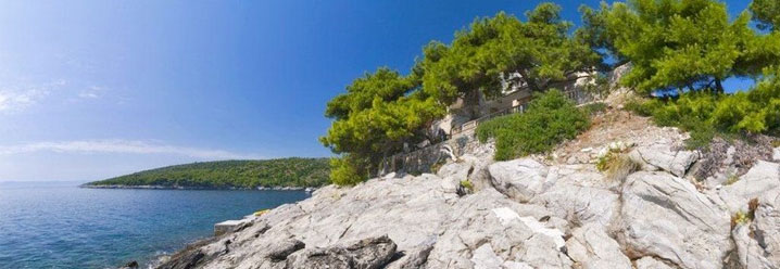 Seafront Luxury Villa on Island Brac