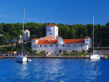 Luxury Seafront Castle - Villa on the island of Solta in Split region