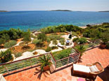  Terrace, Garden and Sea 