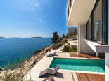 Stylish seaside villa with pool near Primošten in Dalmatia