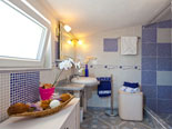 Bathroom in villa for rent on Brač Island