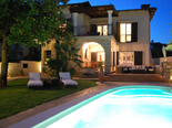 Exclusive seafront villa with swimming pool for rent in Umag Istria