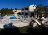 Dalmatian stone holiday rental villa in Sumartin on Brač Island 