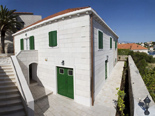 Dalmatian holiday villa for rent in Sumartin on Brac in Split region
